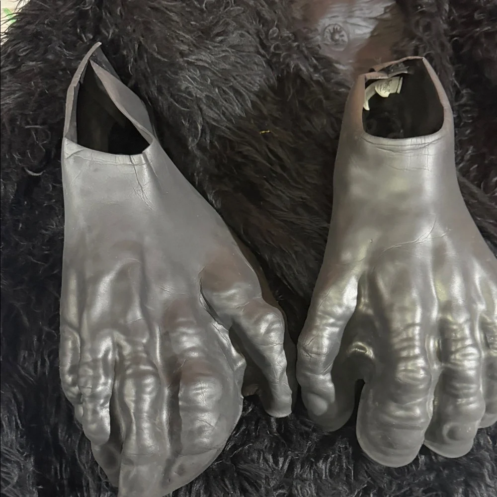 Spirit Deluxe Gorilla costume - Picture 4 of 8